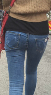 超紧蓝牛美少妇