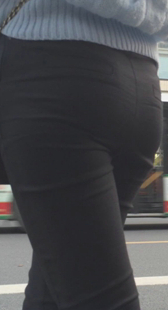 性感宽臀打底裤少妇