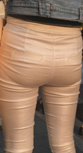 性感包臀白裤内痕紧