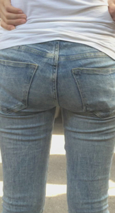 勒沟包臀灰牛小少妇