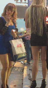 性感超短裙两老外