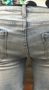 极品包臀勒沟灰牛小少妇