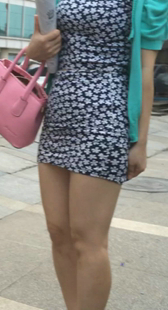 性感丰臀超短裙小少妇