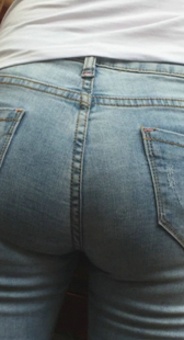 翘臀重口味牛仔买水果