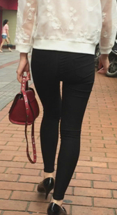 极品打底裤靓丽小少妇第一季