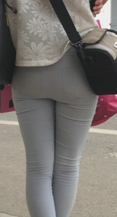 等公交圆臀紧身布裤第二季