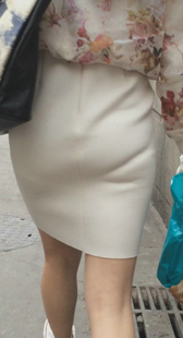 极品风骚白裙美内痕