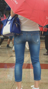 超紧勒沟蓝牛少妇开发多第一季