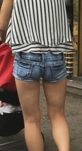 深沟牛仔热裤小少妇第一季