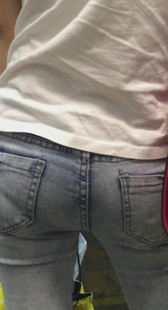 紧身牛仔小宽臀第二季