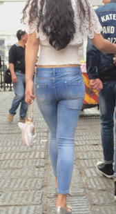 超极品丰臀勒沟美少女第六季