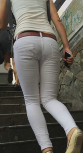 极品白裤成熟少妇翘臀三角美第二季