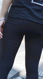 黑色紧身裤翘臀美眉