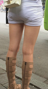 性感翘紧臀内痕明显