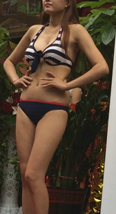 性感黑泳装极品美三角第二季