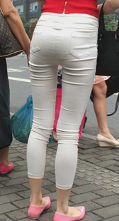 极品超紧白裤深内痕