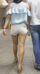 白紧热裤小少妇视频