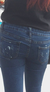 性感蓝色牛仔裤宽臀美少女第三季