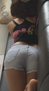 超极品美少妇翘臀深沟长腿身材好第十九季