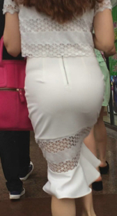 风骚超翘臀白裙紧内痕美少妇第一季