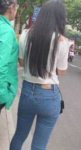 极品蓝牛翘紧臀美少女