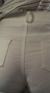 超极品深沟红内学生妹第一季