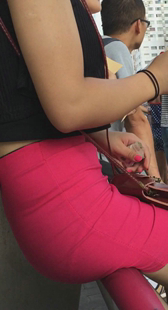 极品包臀红裙美腿小妹第四季