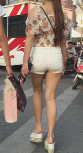 极品大宽臀白热裤小少妇第三季