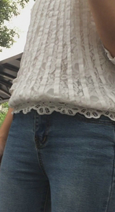 公交站性感蓝牛美三角