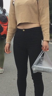 性感丰臀丰三角小少妇