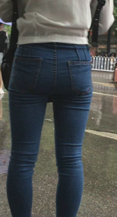 紧臀牛仔裤少妇夹不紧了