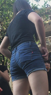 性感紧身热裤初中生第三季