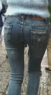 极品宽臀深沟牛仔裤小妹第四季