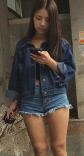 超极品短热裤露半个PP性感大美女第三季