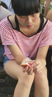 超紧牛仔深沟大学妹二季