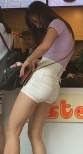 极品深沟白热裤宽臀战斗力强第三季