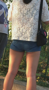 超紧身牛仔热裤V内痕美三角第一季