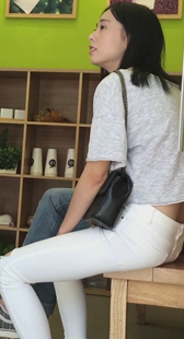 性感紧身铅笔裤大美女大宽臀战斗力强第二季