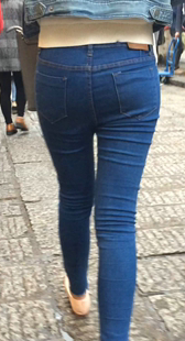 蓝牛紧臀小妹子真受不了