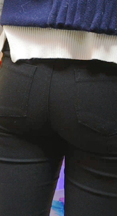 紧身黑裤妹子大屁屁