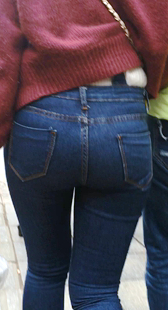 性感大翘臀牛仔少妇