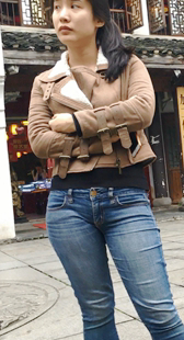 成熟蓝牛美少妇