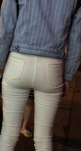 超紧白裤子大宽臀