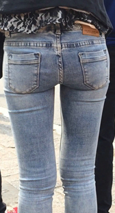 极品高跟深沟蓝牛骚货