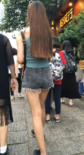 大PP短裤大学妹