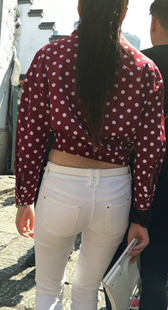 白裤性感好身材少妇极品圆润翘臀