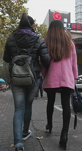 极品紧身牛仔裤妹子，可惜进了理发店