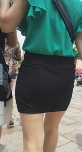 性感宽臀超短裙