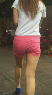 OL高跟红色热裤