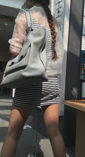 OL性感美腿身材好